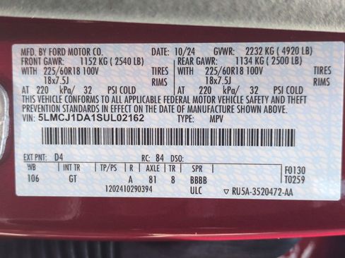 Used 2025 Lincoln Corsair AWD w/ Equipment Group 101A image 30