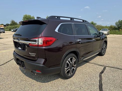 Used 2024 Subaru Ascent Touring AWD/4WD image 7