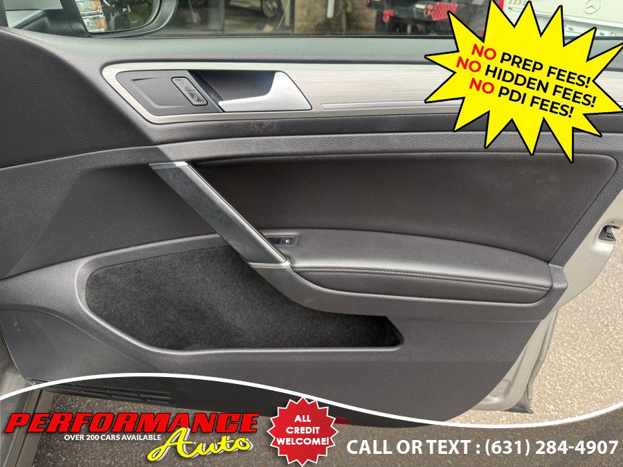 Used 2016 Volkswagen Golf SE w/ Lighting Package FWD image 28