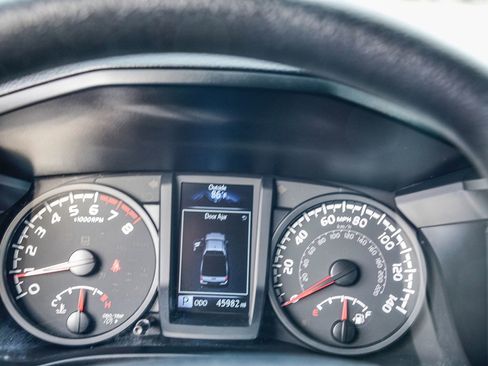 Used 2023 Toyota Tacoma SR image 23