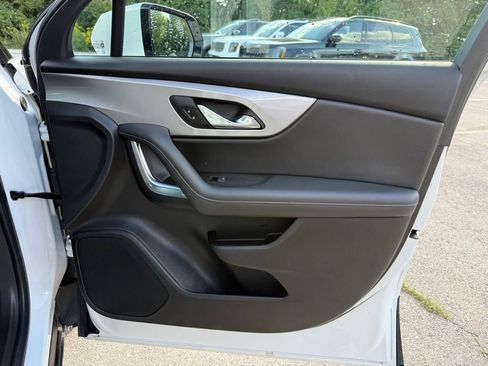 Used 2022 Chevrolet Blazer LT image 22