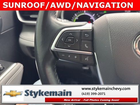 Used 2021 Toyota Highlander XLE image 22