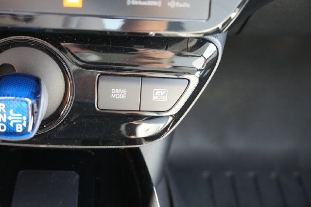 Used 2021 Toyota Prius Limited FWD image 37