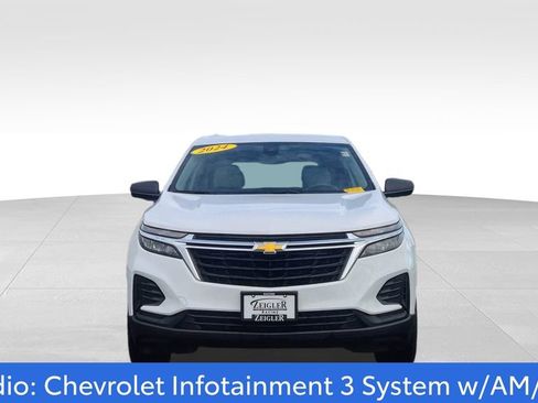Used 2024 Chevrolet Equinox LS FWD image 2