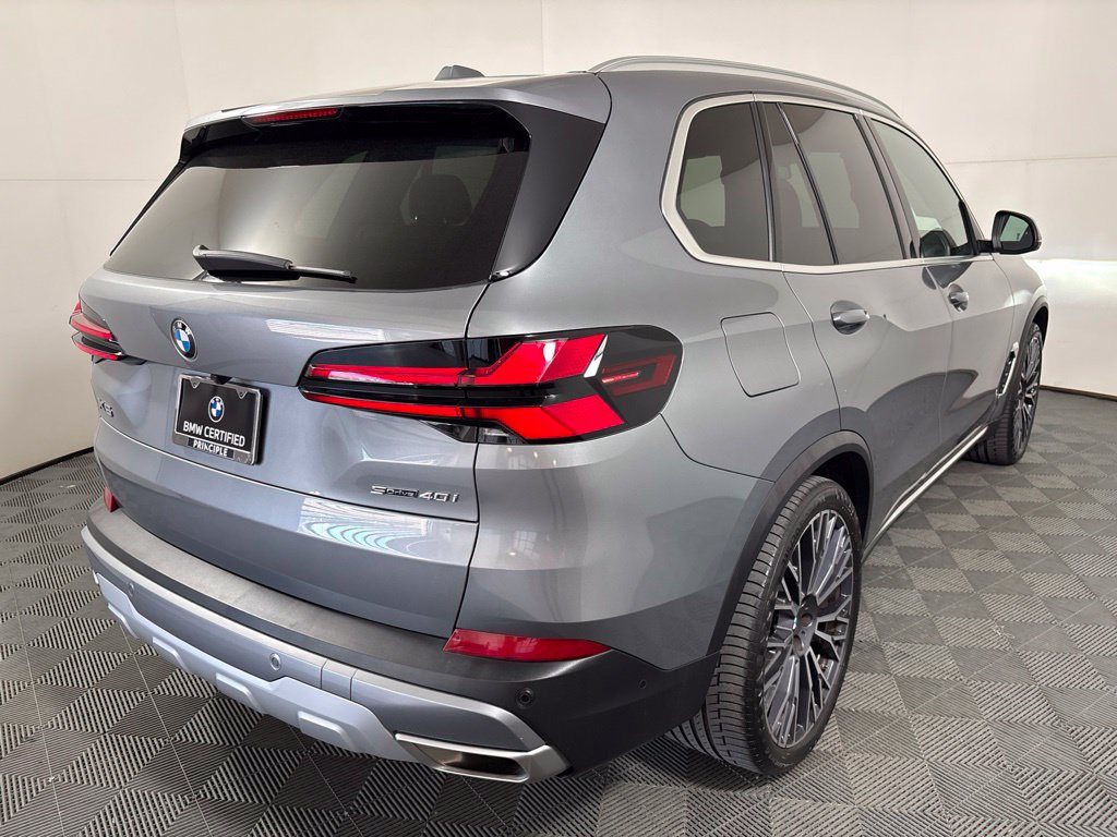 Certified 2024 BMW X5 sDrive40i w/ Premium Package RWD image 5