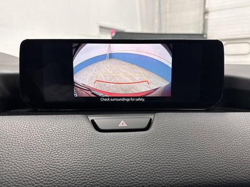 Used 2024 MAZDA CX-90 Plug-In Hybrid w/ Preferred image 10