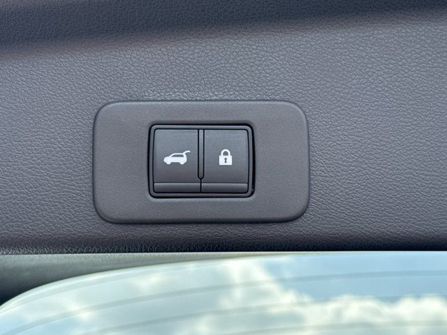 Certified 2026 Nissan Murano Platinum w/ Cargo Package AWD/4WD image 13