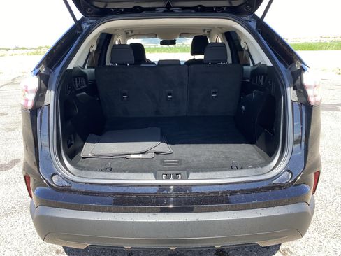 Used 2023 Ford Edge SE AWD/4WD image 14