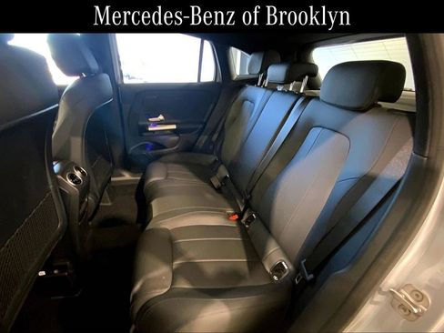 Used 2025 Mercedes-Benz GLA 250 4MATIC image 20
