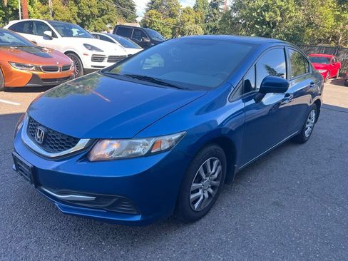 Used 2015 Honda Civic LX image 2