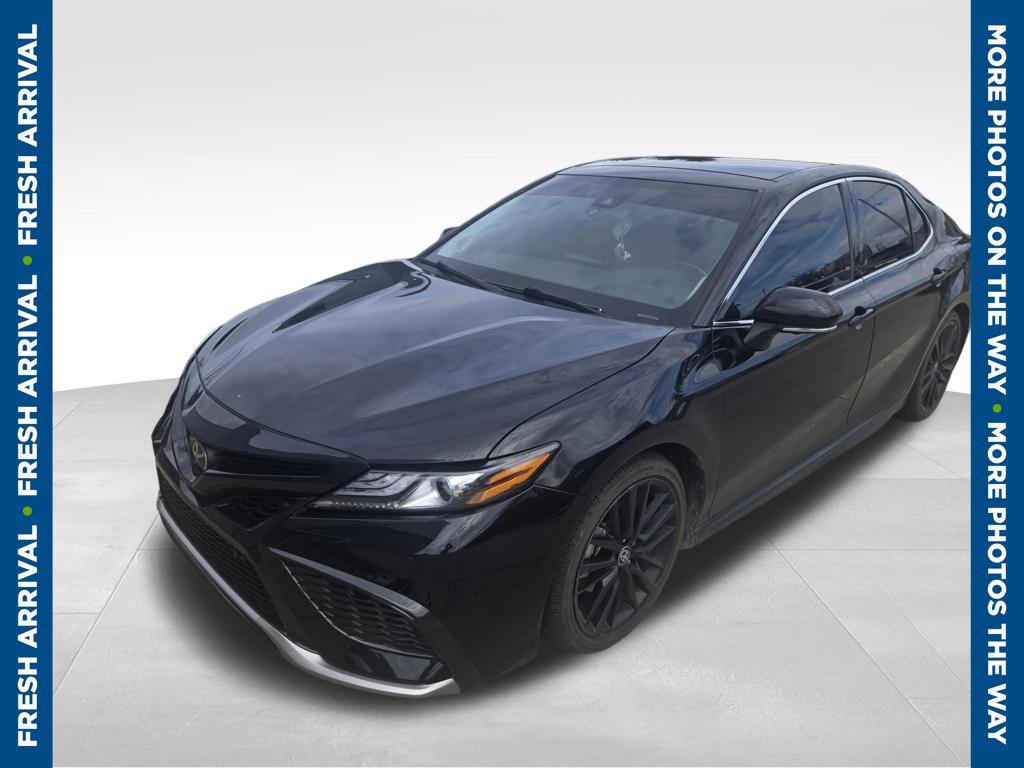 Used 2023 Toyota Camry XSE w/ Navigation Package FWD image 1