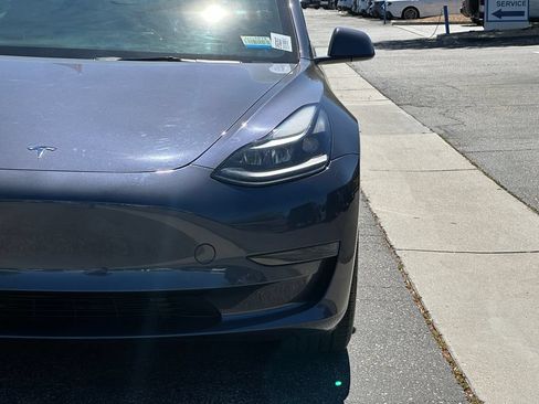 Used 2023 Tesla Model 3 Standard Range RWD image 13