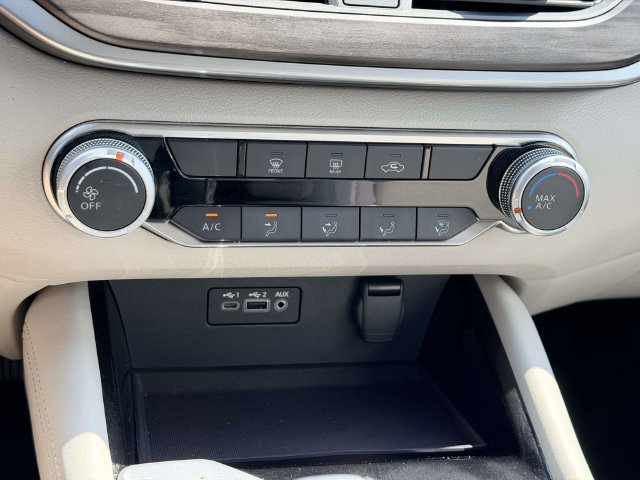 Used 2023 Nissan Altima 2.5 SV AWD/4WD image 21