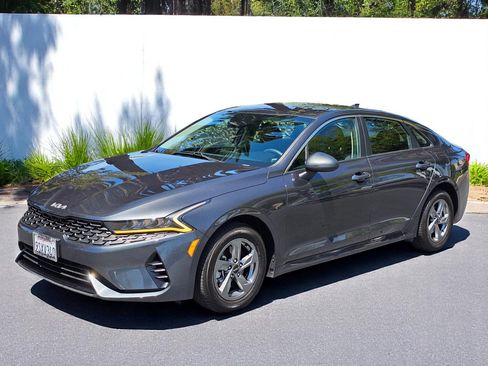 Used 2023 Kia K5 LXS image 7