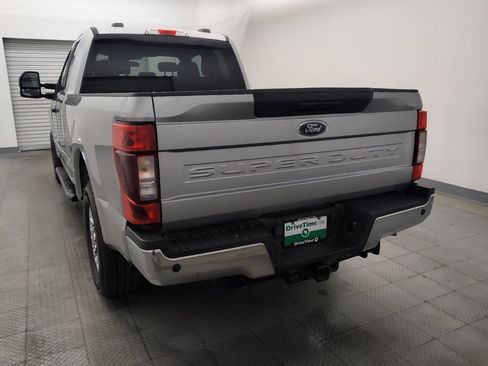 Used 2022 Ford F250 XLT w/ XLT Value Package RWD image 6