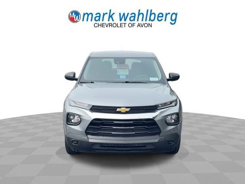 Used 2023 Chevrolet TrailBlazer LS FWD image 3