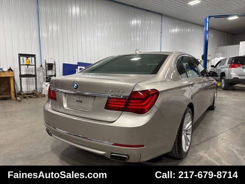 Used 2015 BMW 750Li xDrive image 20