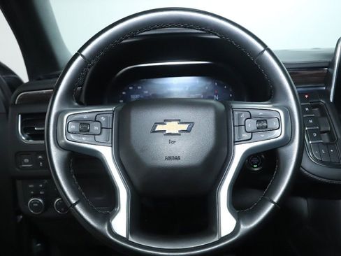 Used 2023 Chevrolet Suburban LT image 21