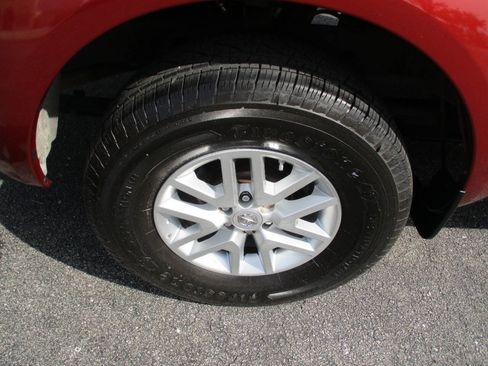 Used 2016 Nissan Frontier SV RWD image 29