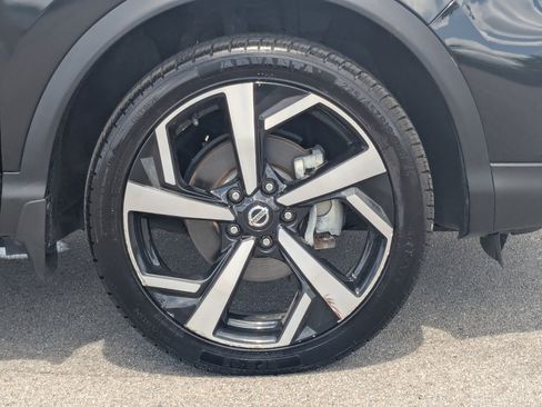 Used 2021 Nissan Rogue Sport SL image 11