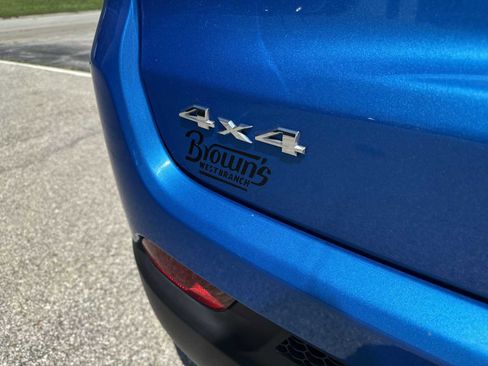 Used 2022 Jeep Compass Limited image 10