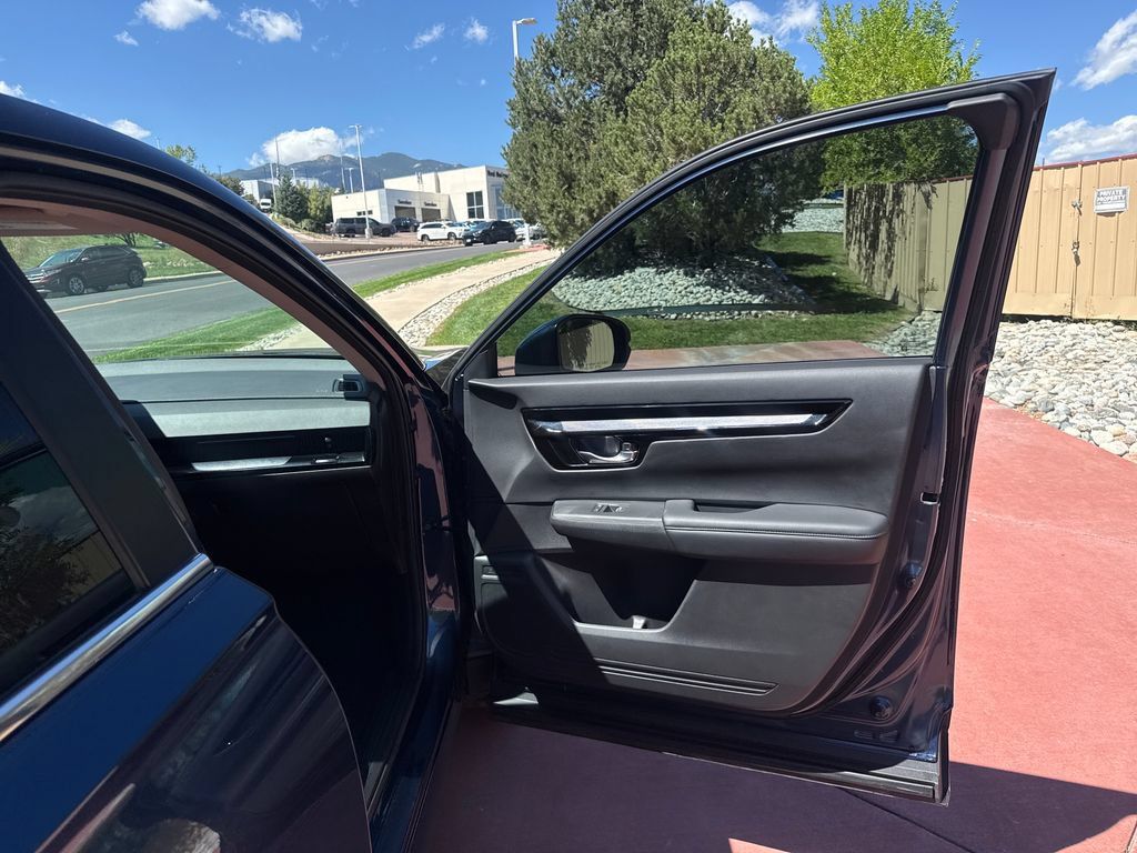 Used 2023 Honda CR-V EX-L image 29