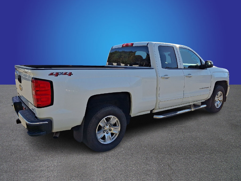 Used 2019 Chevrolet Silverado 1500 LT AWD/4WD image 4