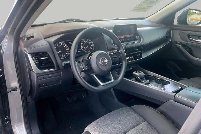 Certified 2022 Nissan Rogue SV FWD image 17