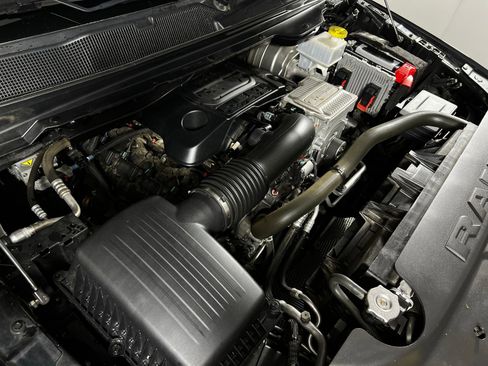 Used 2022 RAM 1500 Laramie w/ Laramie Southwest Edition RWD image 9
