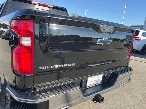 Used 2023 Chevrolet Silverado 1500 LTZ image 14