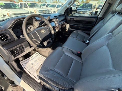 Used 2016 Toyota Tundra SR image 12