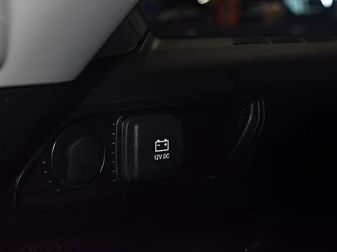Used 2023 Jeep Grand Cherokee Limited AWD/4WD image 12