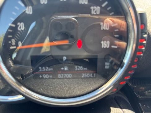 Used 2017 MINI Cooper Clubman ALL4 image 11