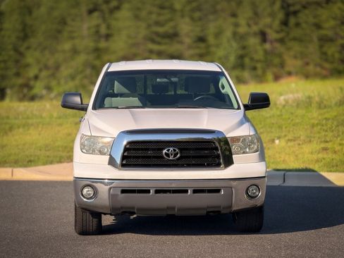 Used 2007 Toyota Tundra SR5 AWD/4WD image 4