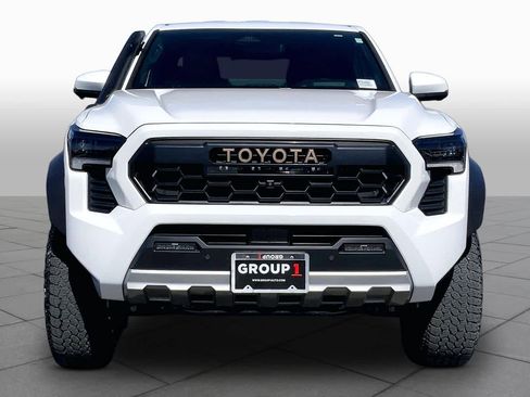 Used 2024 Toyota Tacoma 4x4 Double Cab Hybrid image 4