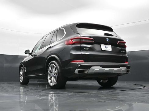 Used 2023 BMW X5 xDrive40i AWD/4WD image 31