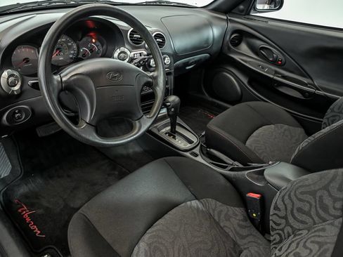 Used 2001 Hyundai Tiburon FWD image 11