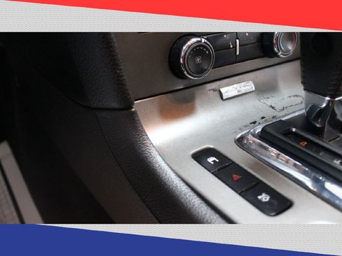 Used 2010 Ford Mustang Premium image 20