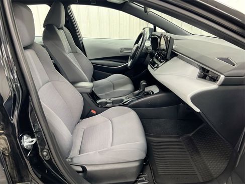 Used 2023 Toyota Corolla SE w/ Carpet Mat Package (TMS) image 22