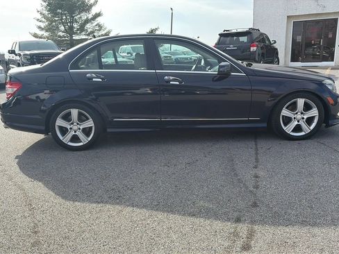 Used 2011 Mercedes-Benz C 300 4MATIC Sedan image 51