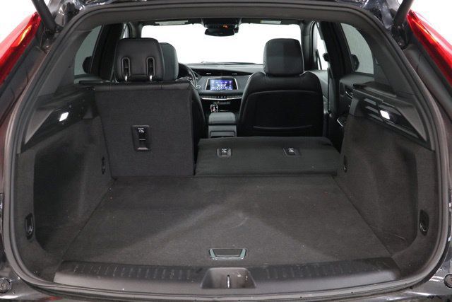 Used 2023 Cadillac XT4 Premium Luxury w/ Driver Assist Package AWD/4WD image 32