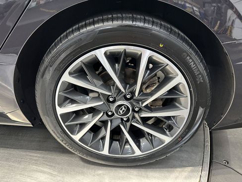 Certified 2023 Hyundai Sonata Limited w/ Cargo Package FWD image 10
