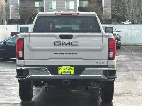 Used 2026 GMC Sierra 2500 SLE w/ LPO, Black Badging Package image 5