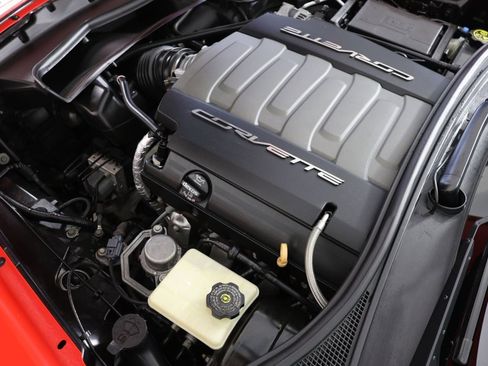 Used 2014 Chevrolet Corvette Stingray Convertible w/ 3LT Preferred Equipment Group image 27