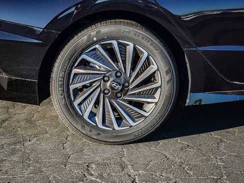 New 2025 Hyundai Sonata SEL image 5