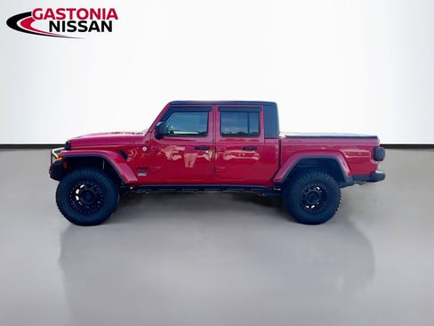 Used 2020 Jeep Gladiator Overland AWD/4WD image 5