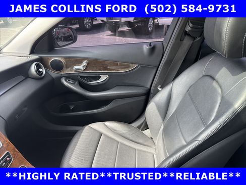 Used 2016 Mercedes-Benz C 300 4MATIC Sedan image 12