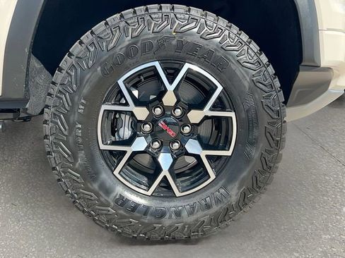New 2026 GMC Canyon AT4X AWD/4WD image 19
