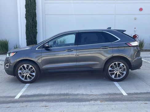 Used 2017 Ford Edge Titanium w/ Equipment Group 302A AWD/4WD image 6