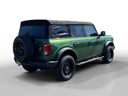 Certified 2022 Ford Bronco Black Diamond AWD/4WD image 5